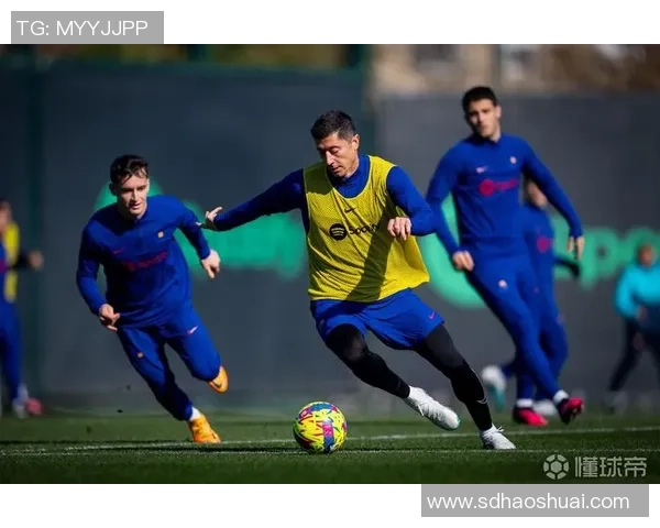 友谊赛精彩对决曼城与巴萨战成平局补时进球点燃全场激情