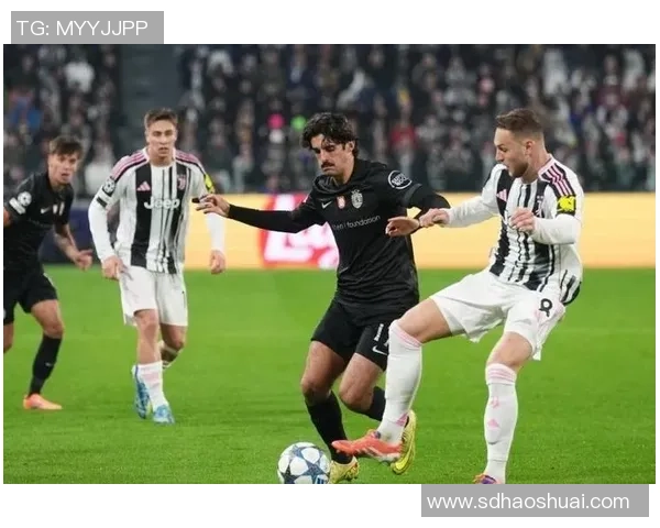 欧冠大战曼城狂胜拜仁五球大捷争议判罚引发全场热议