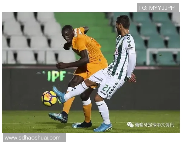 欧联杯波尔图大胜巴萨帽子戏法引发全场狂欢数据分析揭秘