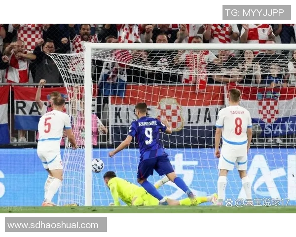 欧联杯波尔图逆转热刺4-3补时绝杀引发全场狂欢战术解析