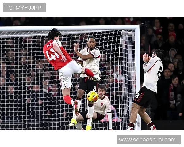 英超精彩对决曼联逆转多特蒙德神扑成比赛转折点分析