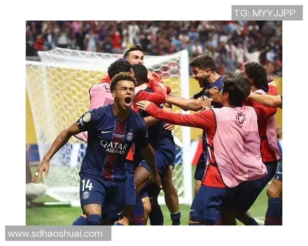 足总杯精彩对决巴黎圣日耳曼逆转拜仁全场神扑成焦点