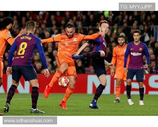 欧冠激战巴萨险胜里昂神扑时刻引发全场狂欢解析 欧冠激战巴萨险胜里昂神扑时刻引发全场狂欢解析