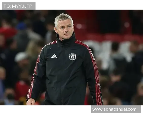 拜仁狂胜热刺五球大捷争议判罚引发全场热议 拜仁狂胜热刺五球大捷争议判罚引发全场热议