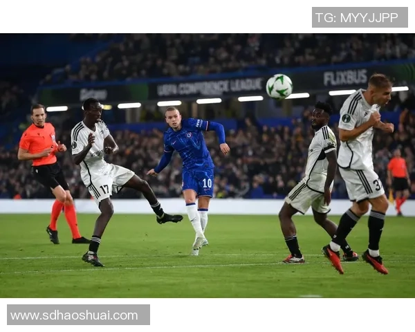 意甲惊现冷门切尔西4-3逆转里昂上演帽子戏法引爆全场激情