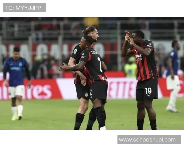 国王杯决赛：AC米兰大胜国米红牌争议引发全场热议与战术解析