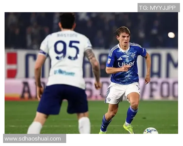 国米逆转曼城4-3乌龙球成比赛转折点引发全场狂欢